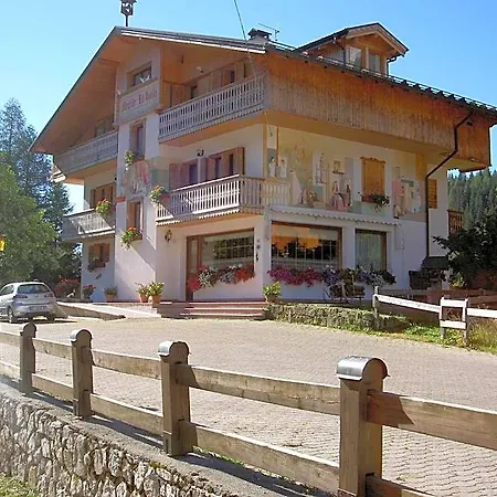 Garni Meuble La *